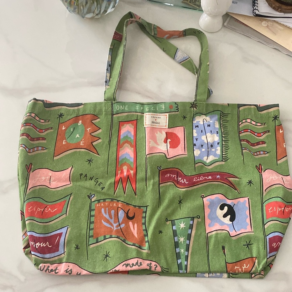 New SEZANE tote